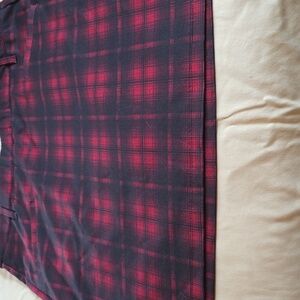 EUC Maurices Mini Skirt in Red and Black Plaid SZ XXL with Slash Pockets